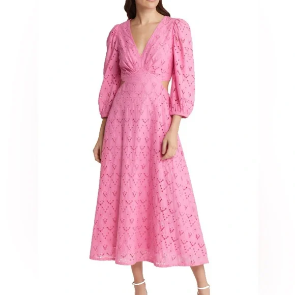 green emerald velvet dress Women's White Cotton Embroidered Eyelet Maxi Dress main image 0